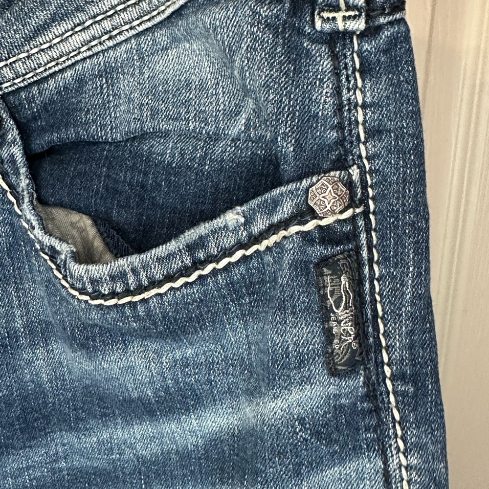 Silver Jeans Women’s Suki Surplus Jeans Size 22 Dark Wash Excellent Condition - Picture 3 of 8